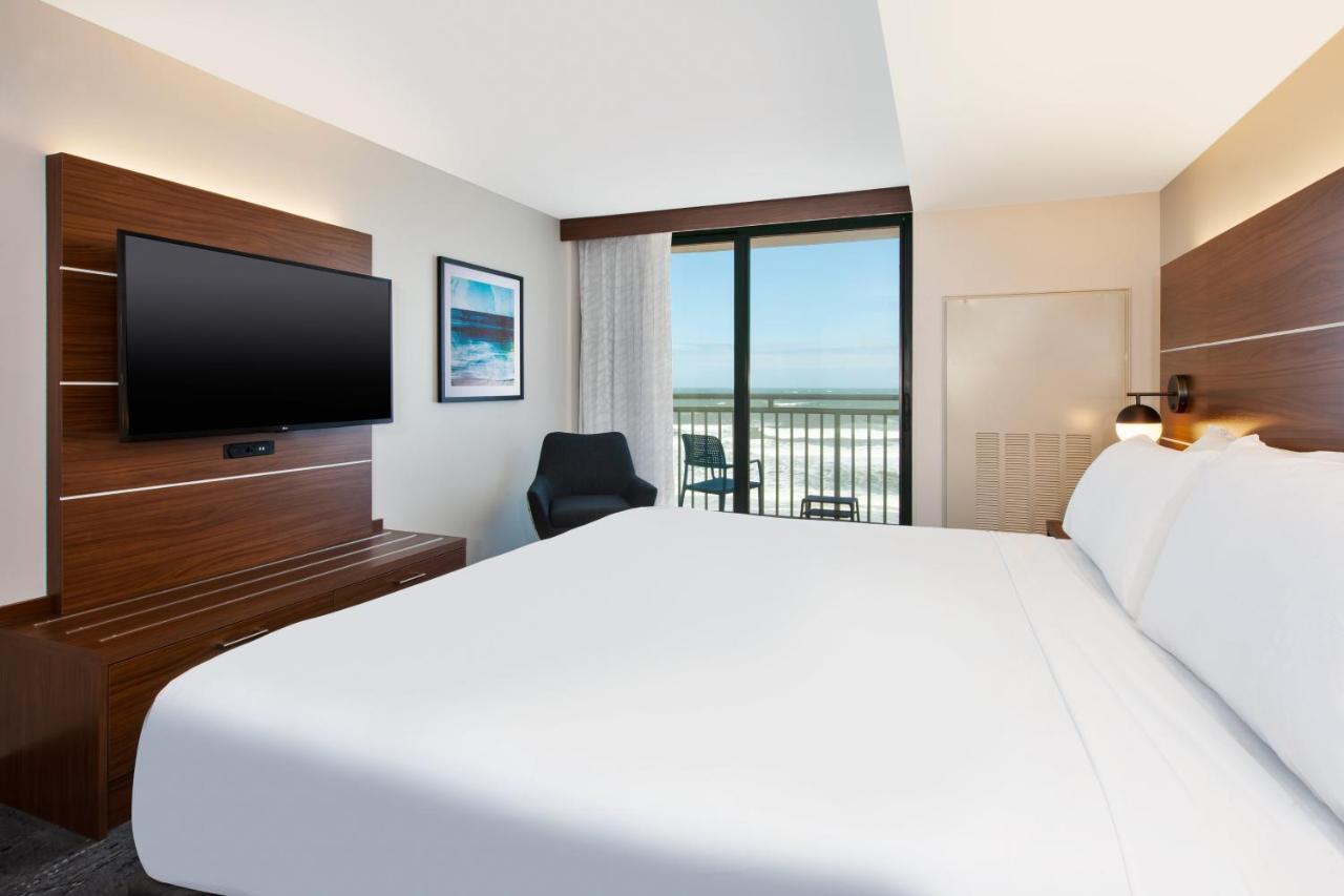 Holiday Inn Express Hotel & Suites Virginia Beach Oceanfront, An Ihg Hotel Экстерьер фото