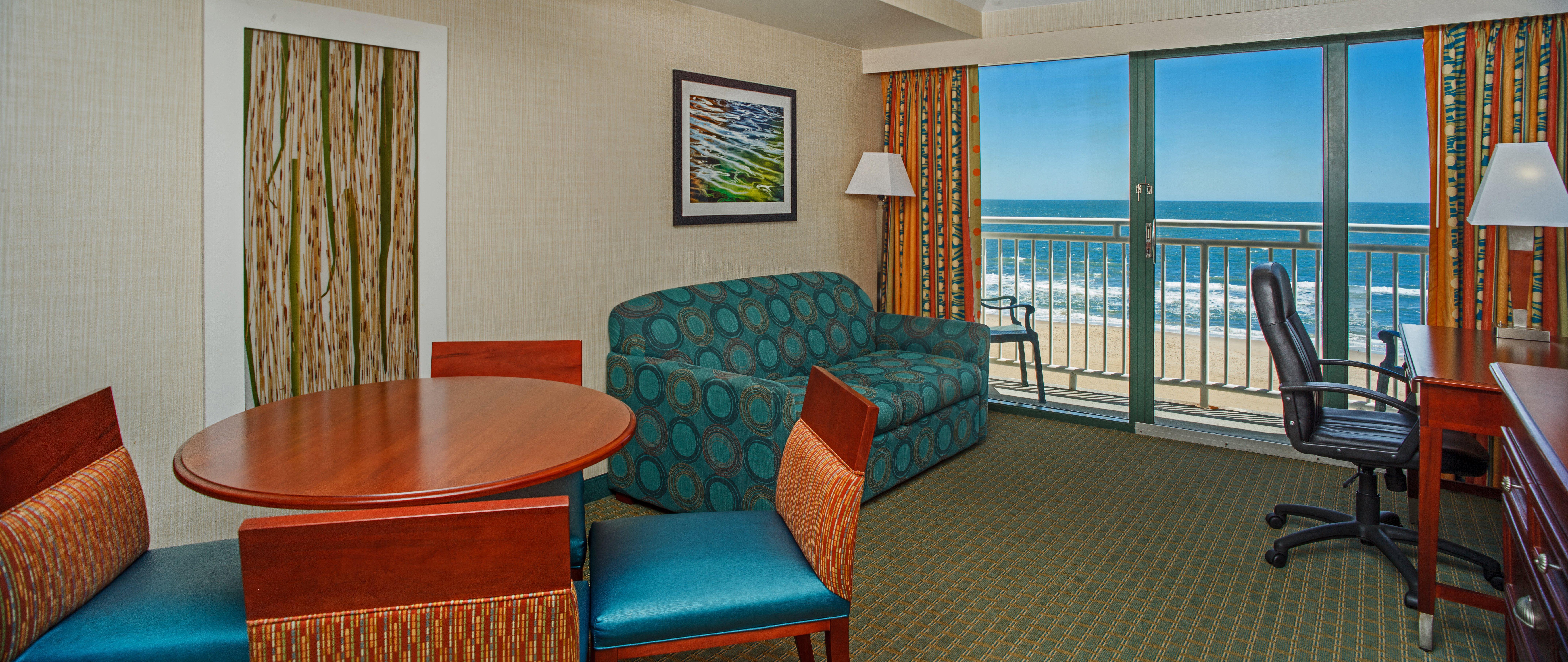 Holiday Inn Express Hotel & Suites Virginia Beach Oceanfront, An Ihg Hotel Экстерьер фото